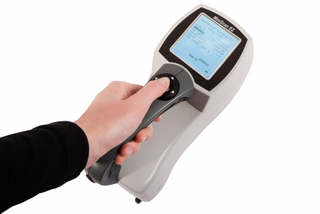 gijaHunterlabMiniScanEZPortableColourMeter1.jpg